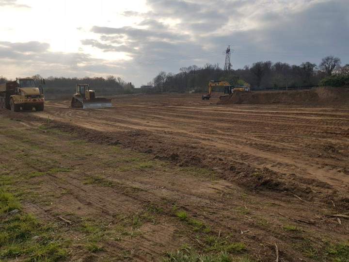 Chantier de nivellement de terrain Conflans-sur-Anille