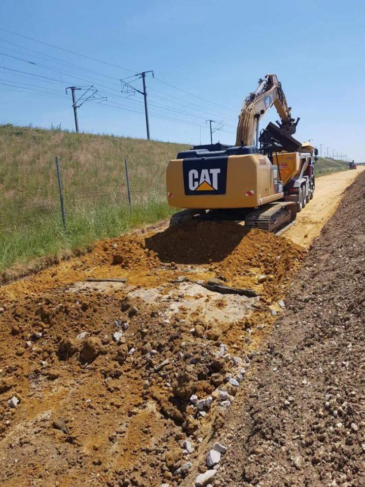 Travaux de terrassement en cours Conflans-sur-Anille
